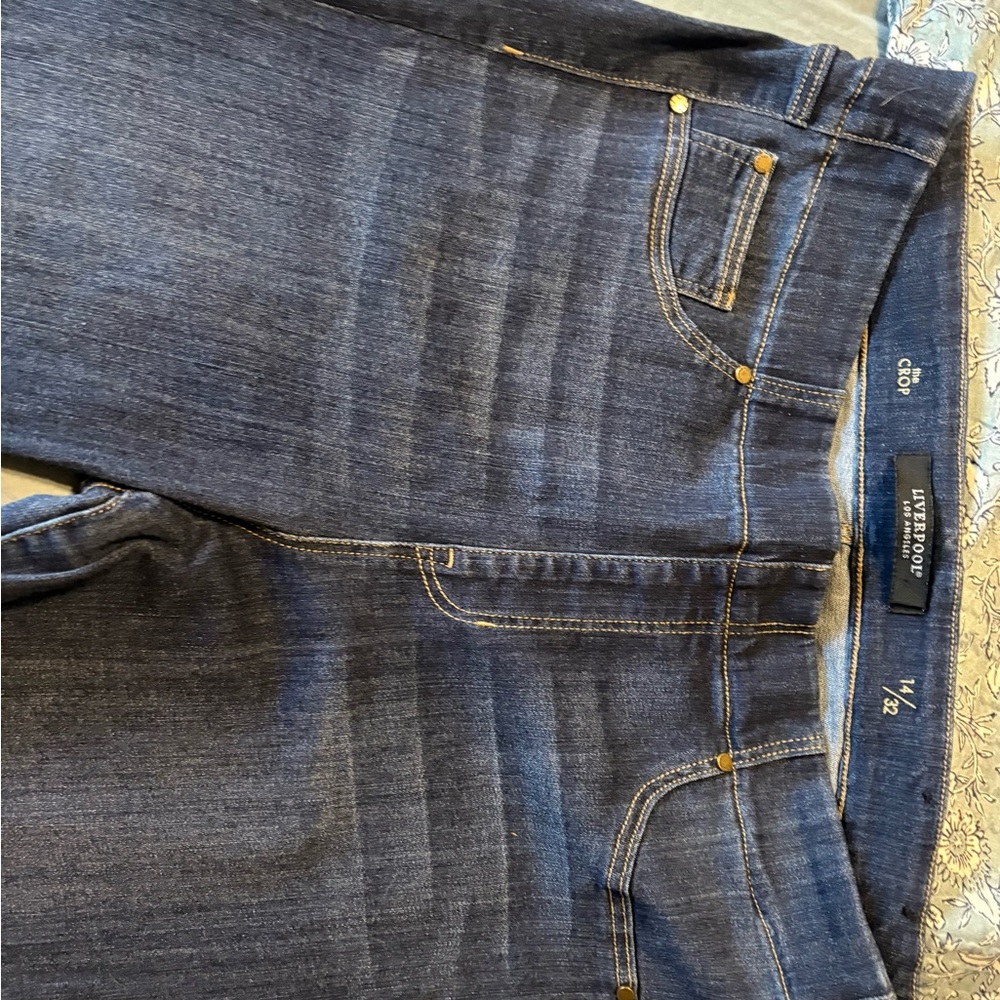 Women’s straight cropped jeans by Liverpool